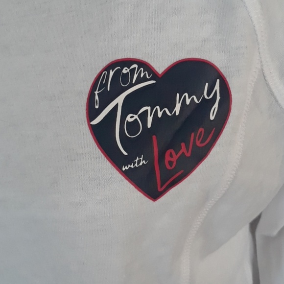 Tommy Hilfiger long sleeve - Picture 2 of 4